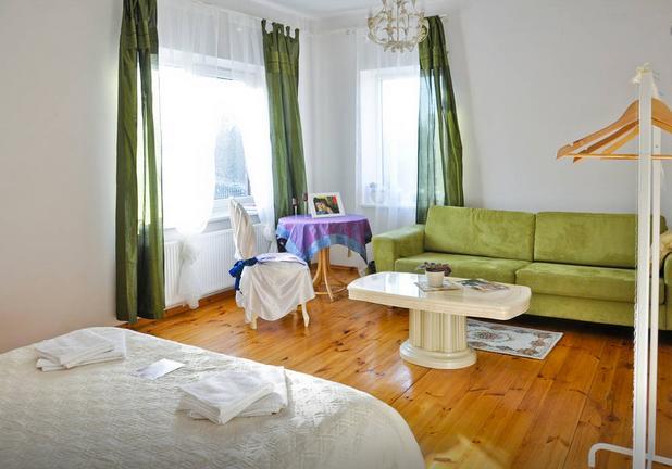 Irena Family House Hotel Vilnius Room photo